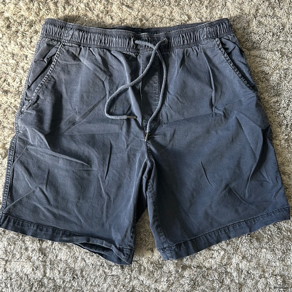 American Eagle Gray Casual Shorts with Elastic Waistband
